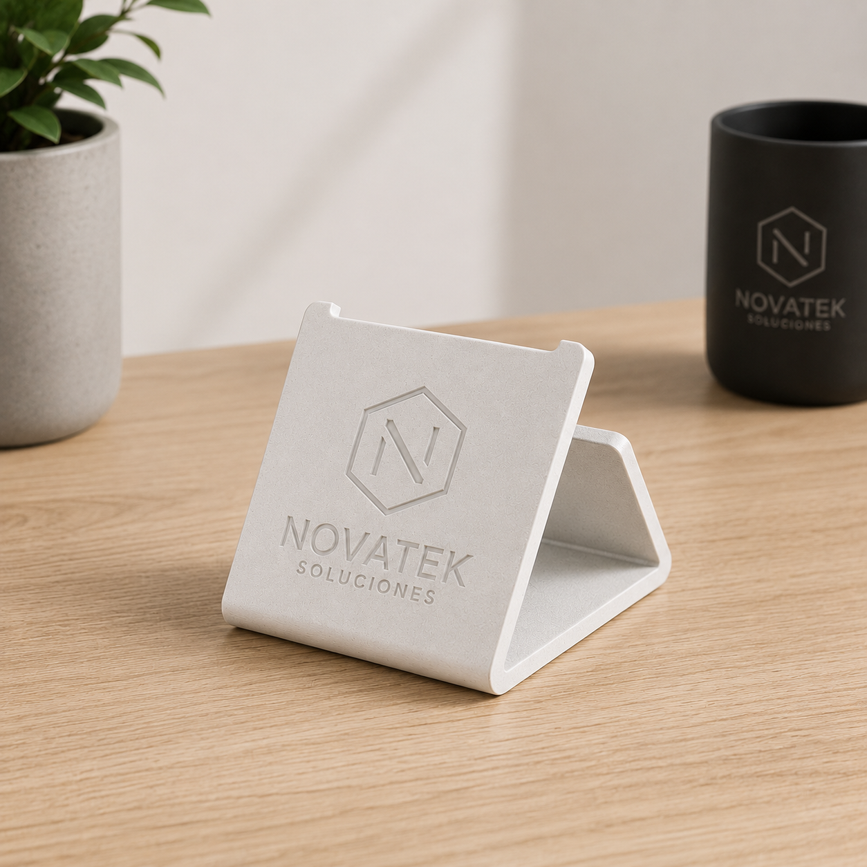 Soporte Móvil Personalizado - Tu Logo Siempre en Primer Plano